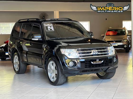 MITSUBISHI PAJERO FULL 3.2 HPE 4X4 16V TURBO INTERCOOLER DIESEL 4P AUTOMÁTICO MITSUBISHI PAJERO FULL 3.2 HPE 4X4 16V TURBO INTERCOOLER DIESEL 4P AUTOMÁTICO